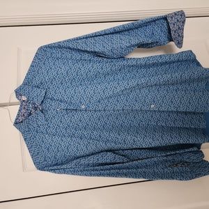 Robert Graham Blue dress shirt with flip-up cuff - XL ***free shipping***